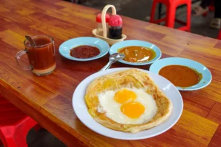 【クアラルンプール/チャウ・キット駅近グルメ】ローカル朝ごはんの定番ロティ・チャナイを食べるなら、「Karim Roti Canai」がおすすめ!!